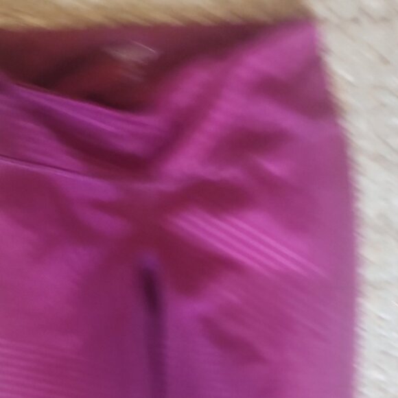 Old Navy Purple Leggings - Picture 4 of 6